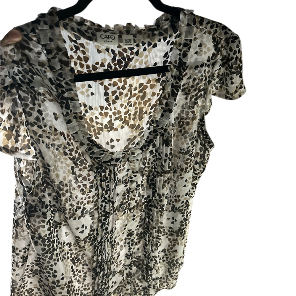 Cato Women's Brown Patterned front button down shirt